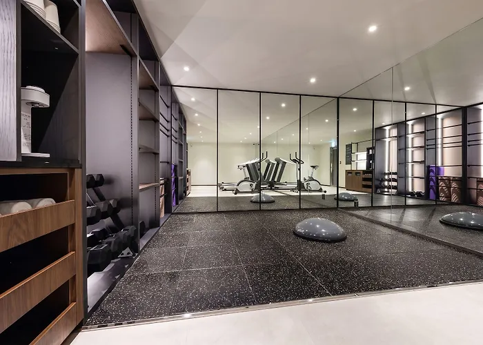 Oakwood Yeouido Park 3*